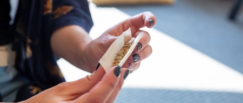folding a joint